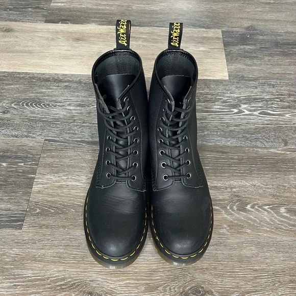 Martens Shoes Black Lace Up Doc Martens Combat Boots